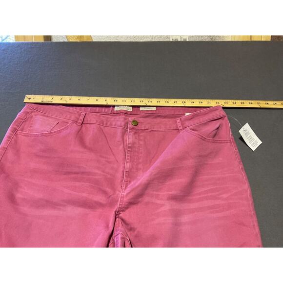 Logo Lori Goldstein Womens Stretchy Comfy Pink Jeans Plus Size 26W NWT Cropped - Picture 7 of 9